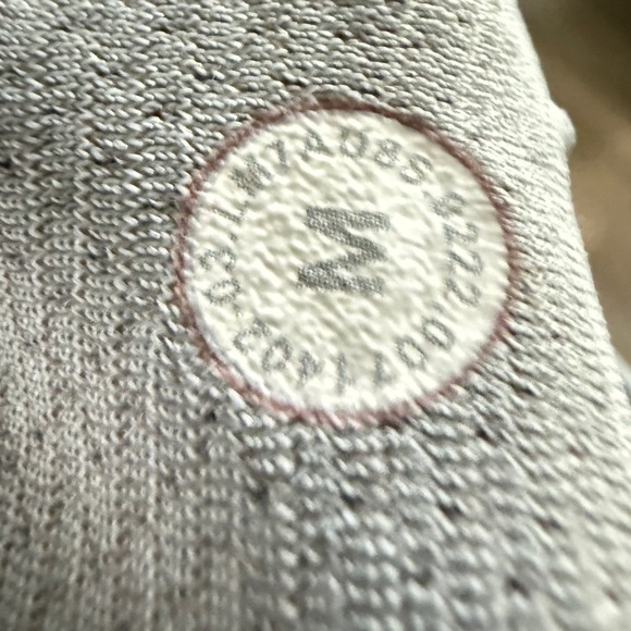 Lululemon Cuddle Up Scuba Hoodie - Heathered Grey - Picture 2 of 7